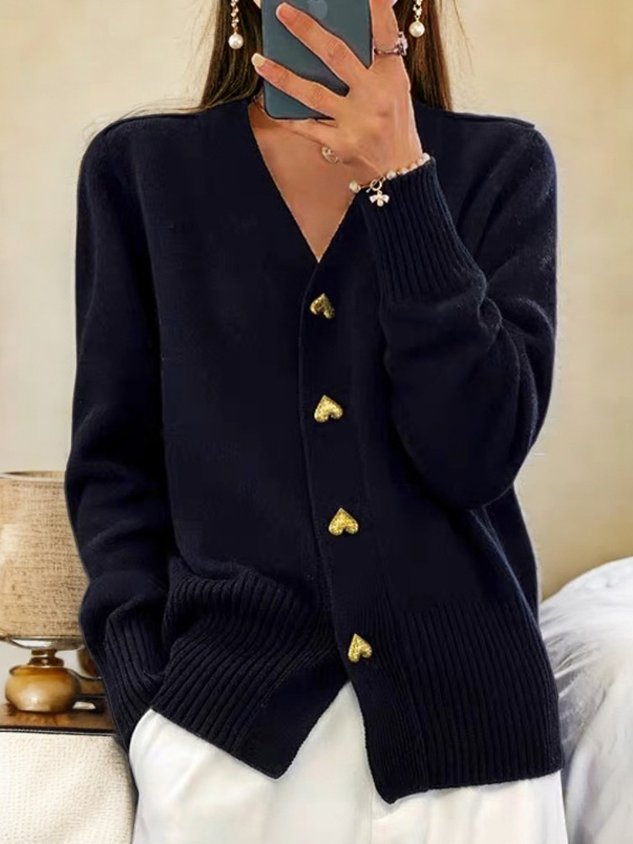 Tanja | Cardigan with Heart Buttons